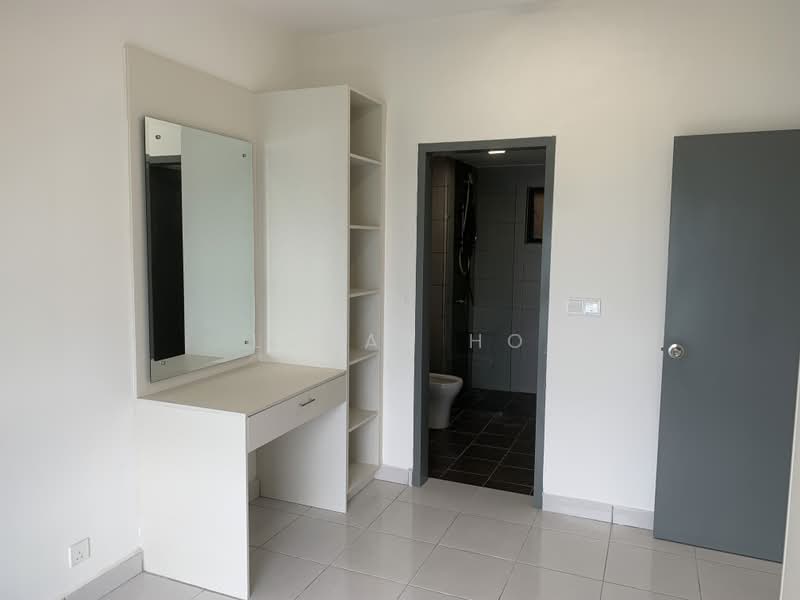 Service Residence for Sale at E'Island Lake Haven - Lucas Ho - PropertyGuru.com.my