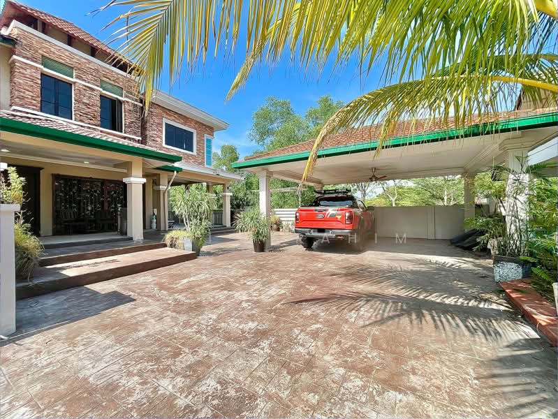 Rumah Teres 2 Tingkat untuk Dijual di Bandar Nusaputra (Puchong) - Azli Ibrahim - Exterior - PropertyGuru.com.my