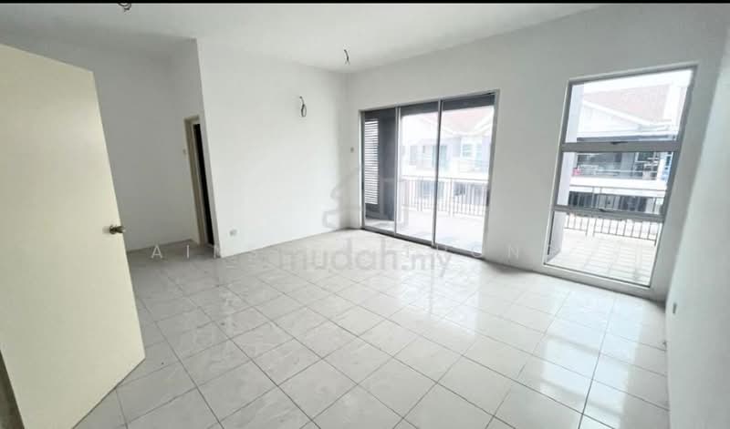 Rumah Teres untuk Dijual di Batu Gajah (Perak) - Ainsley Thong - PropertyGuru.com.my