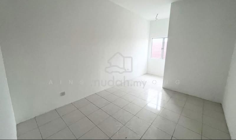Rumah Teres untuk Dijual di Batu Gajah (Perak) - Ainsley Thong - PropertyGuru.com.my