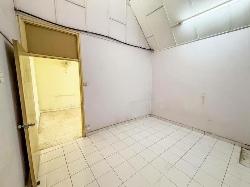 1-storey Terraced House for Sale in Kelana Jaya (Petaling Jaya) - Angie Chai - Interior - PropertyGuru.com.my