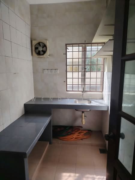 Bungalow for Sale in Taman Tasik Semenyih (Semenyih) - Wendy Lee - Kitchen - PropertyGuru.com.my