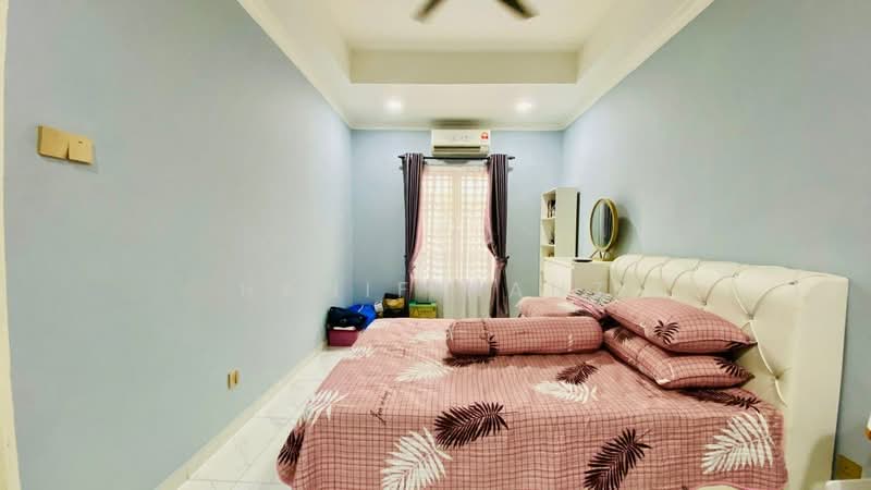 Rumah Berkembar untuk Dijual di Batu Caves (Selangor) - Hanif Hanz - Bedroom - PropertyGuru.com.my