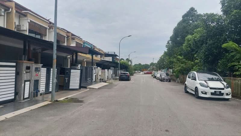 2-storey Terraced House for Sale in Bandar Putera 2 (Klang) - Natasha Shadan - Exterior - PropertyGuru.com.my