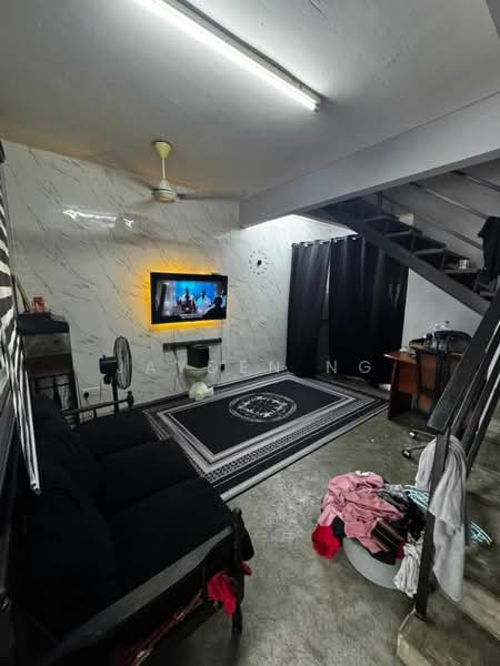 2-storey Terraced House for Sale in Taman Desa Cemerlang (Ulu Tiram) - Jayden Ng - Living Room - PropertyGuru.com.my