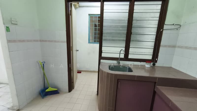 Apartment for Sale at D' Kiara Apartment - Hairul Azmi - Kitchen - PropertyGuru.com.my