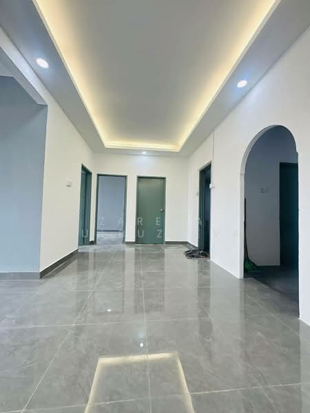 Pangsapuri untuk Dijual di Pangsapuri Mutiara Subang - Zarema Kulbuzheva - Interior - PropertyGuru.com.my
