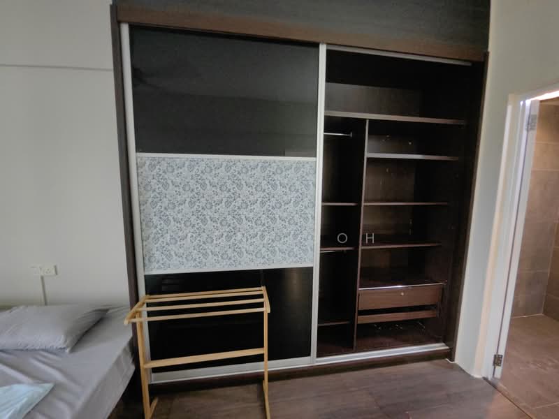 Kondominium untuk Dijual di Gold Coast Resort Condominium - Irene Goh - Bedroom - PropertyGuru.com.my