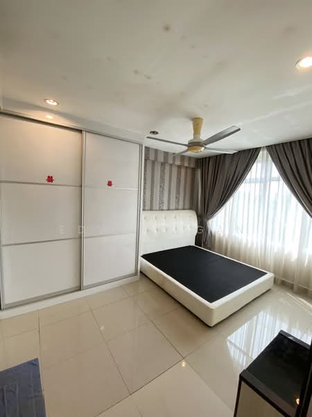 Apartment for Sale at East Bay (Seri Bayan) - Edward Gan - Bedroom - PropertyGuru.com.my