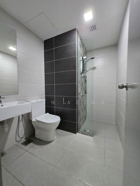 Service Residence for Rent at Alinea Suites - Wan Azima - Bathroom - PropertyGuru.com.my