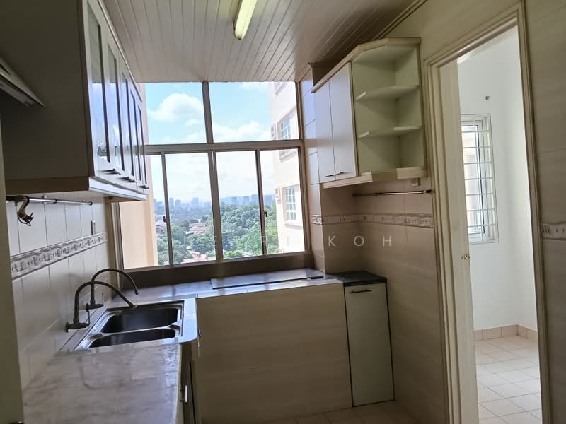 Kondominium untuk Dijual di Li Villas - Sherri Koh - Kitchen - PropertyGuru.com.my