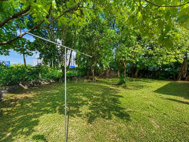 Bungalow for Sale in Sentul (Kuala Lumpur) - Masnizah Arifin - Garden - PropertyGuru.com.my