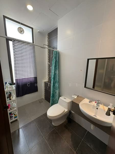 Condominium for Rent at Logan Residency (Logan Mansion) - Chiew Bee - Bathroom - PropertyGuru.com.my