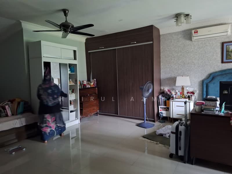 Rumah Banglo untuk Dijual di Seksyen 30 (Shah Alam) - Hairul Azmi - Bedroom - PropertyGuru.com.my