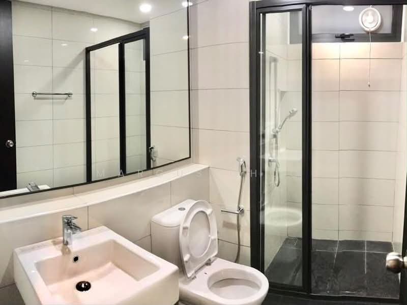 Service Residence for Sale at The Tamarind - Marcus Choo - Bathroom - PropertyGuru.com.my