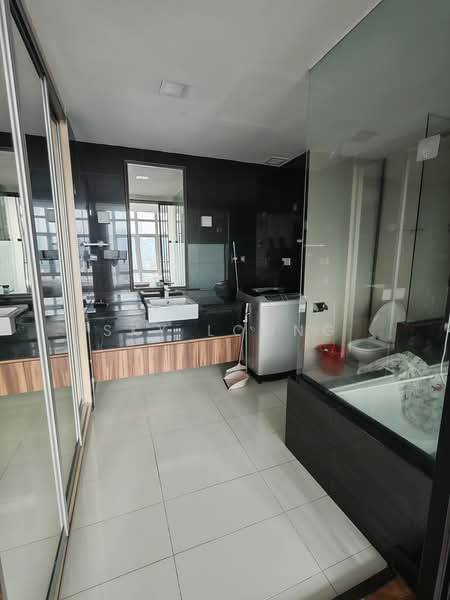 Servis Apartment untuk Disewa di Dua Sentral - Sky Loong - Bathroom - PropertyGuru.com.my