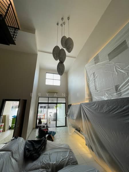 3-storey Terraced House for Rent in Lake Fields (Sungai Besi) - Bryan Beh - Living Room - PropertyGuru.com.my