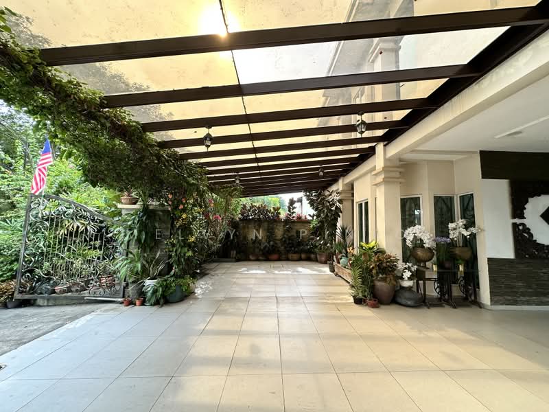 Semi-Detached House for Sale in Kelana Jaya (Petaling Jaya) - Melvyn Pinto - Exterior - PropertyGuru.com.my