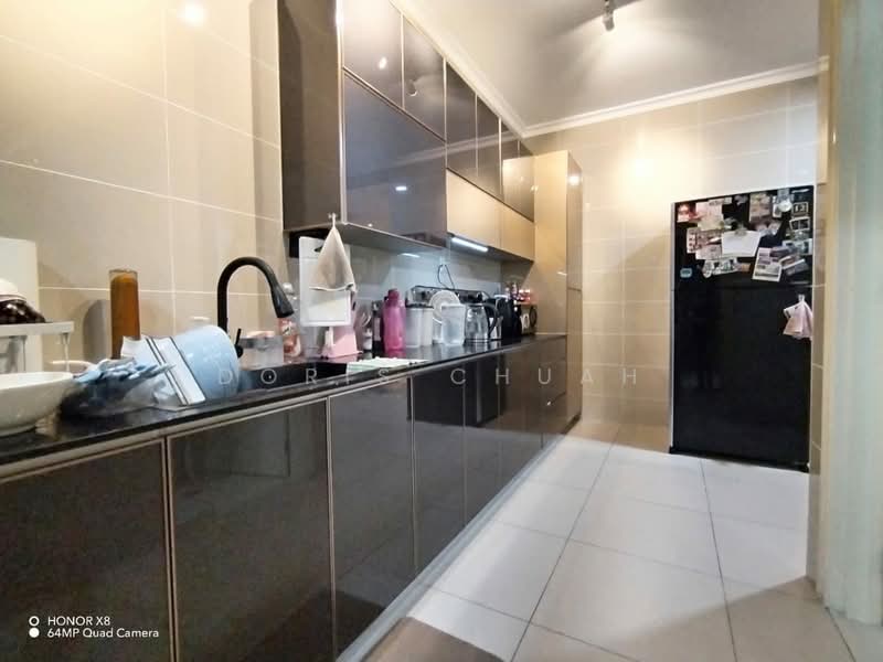 2-storey Terraced House for Sale in Setia Alam (Selangor) - Doris Chuah - Kitchen - PropertyGuru.com.my