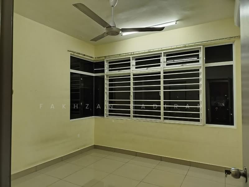 Condominium for Sale at Dwiputra Residences - Fakhzan Badiran - Interior - PropertyGuru.com.my