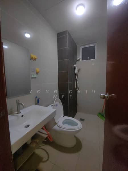 Kondominium untuk Disewa di Lundang City View - Yong Chiu Wee - Bathroom - PropertyGuru.com.my