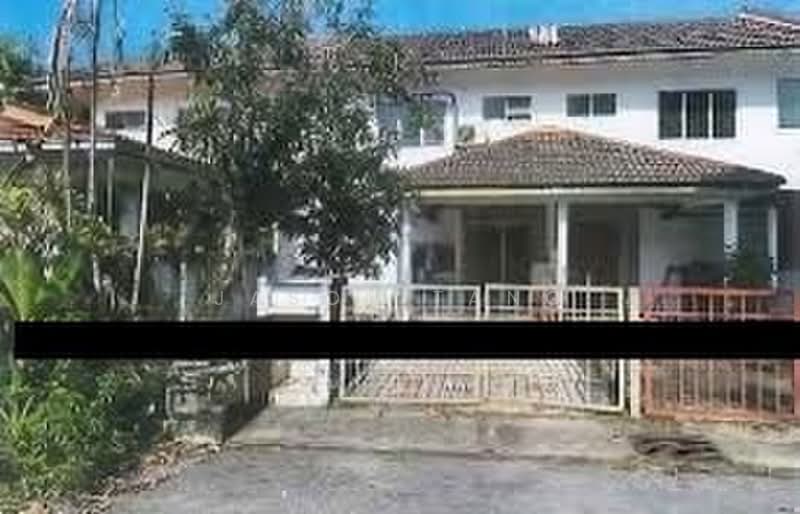 2-storey Terraced House for Sale in Sarikei (Sarawak) - Jason Tang - Exterior - PropertyGuru.com.my