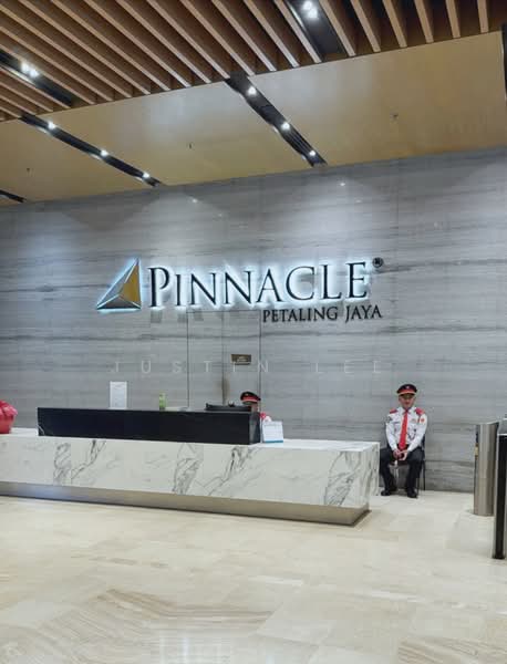 Service Residence for Sale at Pinnacle Petaling Jaya - Justin Lee - Entrance - PropertyGuru.com.my