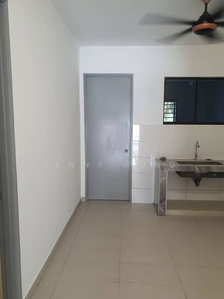 Rumah Teres untuk Disewa di Bandar Mahkota (Banting) - Jenny Wong - Kitchen - PropertyGuru.com.my