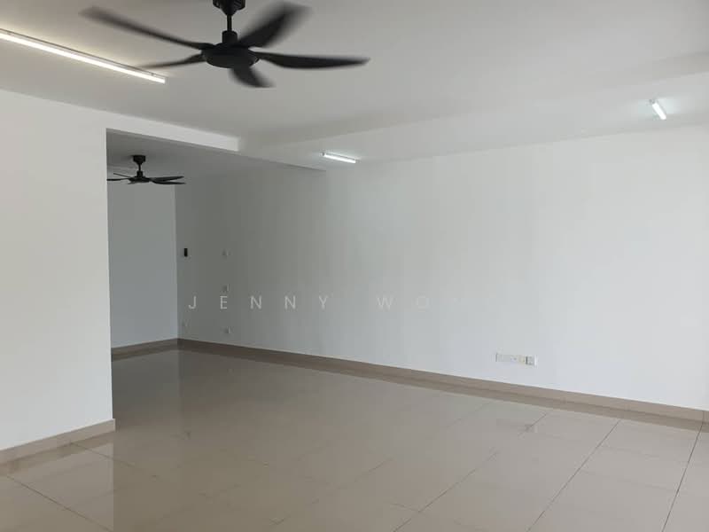 Rumah Teres untuk Disewa di Bandar Mahkota (Banting) - Jenny Wong - Living Room - PropertyGuru.com.my
