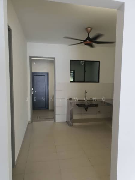 Rumah Teres untuk Disewa di Bandar Mahkota (Banting) - Jenny Wong - Kitchen - PropertyGuru.com.my