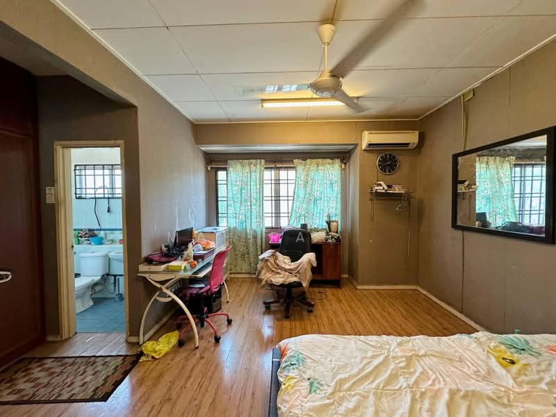 2-storey Terraced House for Sale in Taman Prima Saujana (Kajang) - Mahirah . - Bedroom - PropertyGuru.com.my