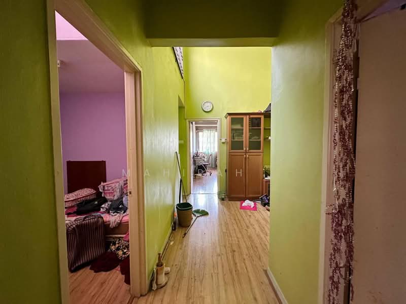 2-storey Terraced House for Sale in Taman Prima Saujana (Kajang) - Mahirah . - Corridor - PropertyGuru.com.my