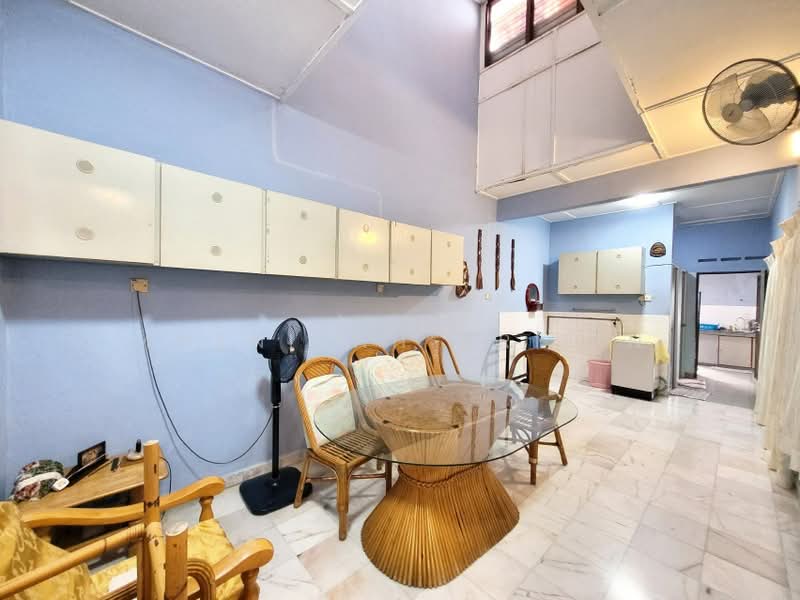 Rumah Teres 1 Tingkat untuk Dijual di Semenyih (Selangor) - Masnizah Arifin - Living Room - PropertyGuru.com.my