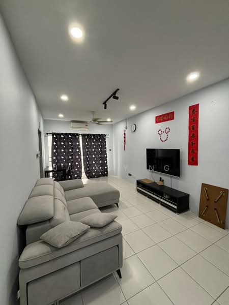 Kondominium untuk Disewa di Ascenda Residence @ Skyarena - Jaykay Ng - Living Room - PropertyGuru.com.my