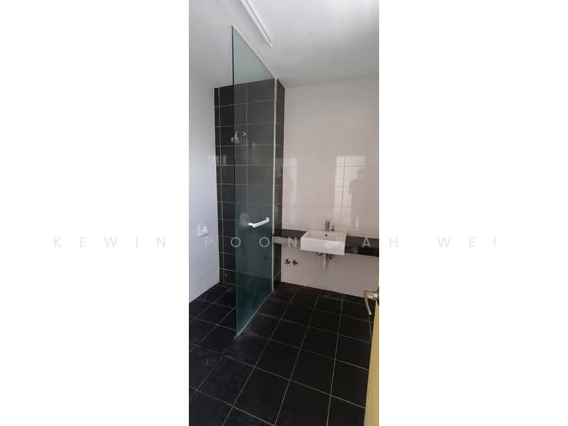 Rumah Teres 3 Tingkat untuk Dijual di Gombak (Kuala Lumpur) - Kewin Poon Kah Wei - Bathroom - PropertyGuru.com.my