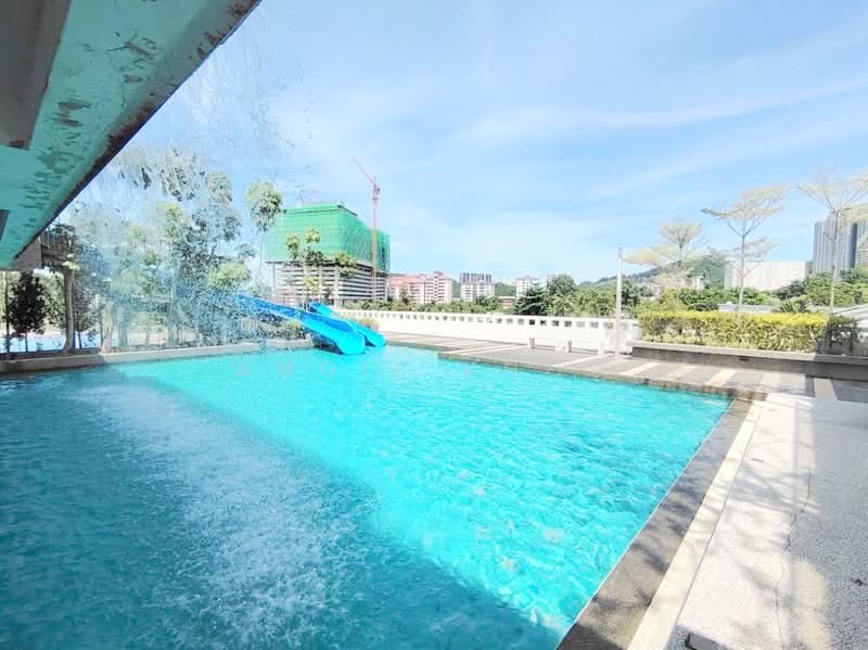 Kondominium untuk Dijual di Fiera Vista - Angie Khoo - Pool - PropertyGuru.com.my