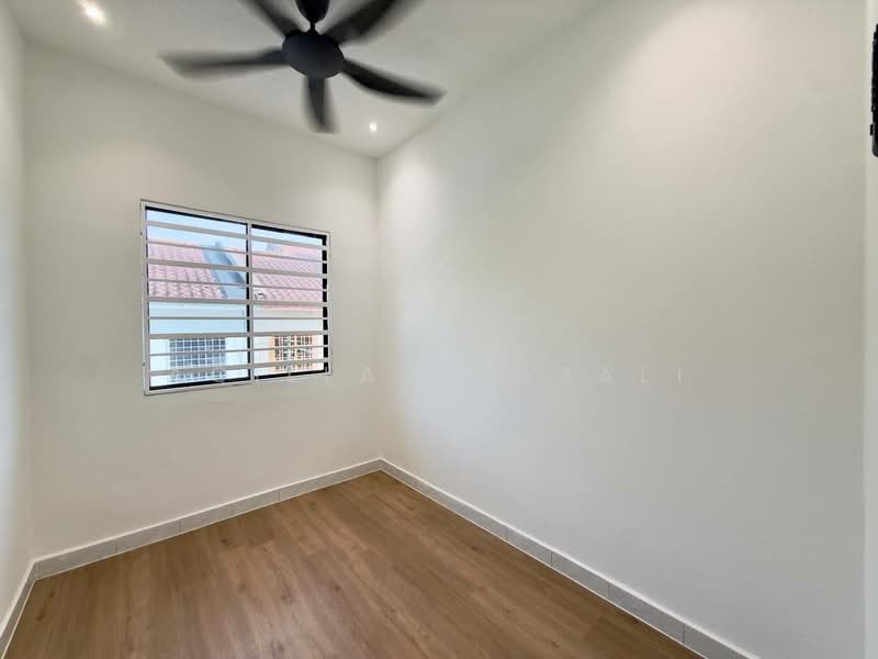 2-storey Terraced House for Sale in Taman Villa Heights (Kajang) - Aqillah Razali - PropertyGuru.com.my