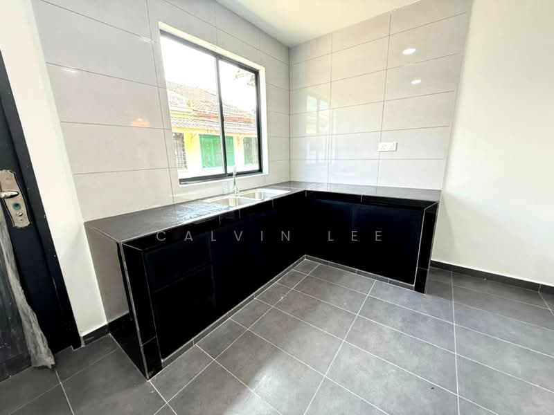Rumah Teres 1 Tingkat untuk Dijual di Bandar Seri Alam (Masai) - Calvin Lee - PropertyGuru.com.my