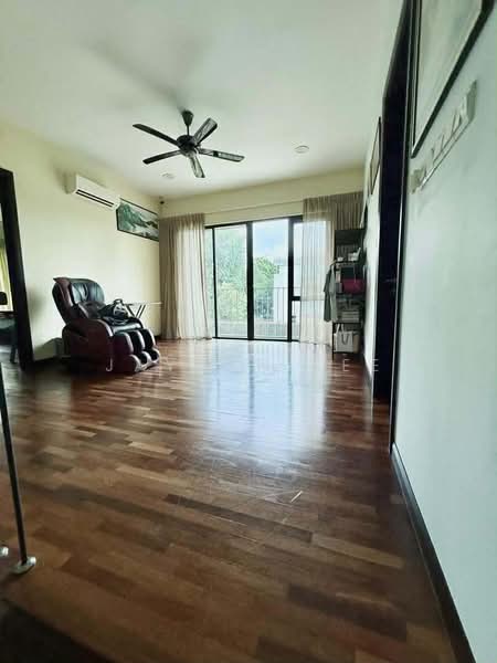Rumah Berkembar untuk Dijual di Lepironia Gardens (Cyberjaya) - Jayden Lee - Living Room - PropertyGuru.com.my