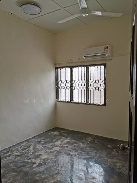 1-storey Terraced House for Sale in Johor Bahru (Johor) - Vivien Keck - Interior - PropertyGuru.com.my
