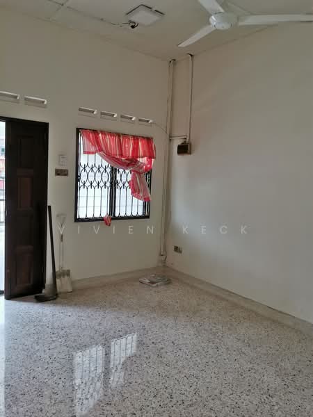 1-storey Terraced House for Sale in Johor Bahru (Johor) - Vivien Keck - Interior - PropertyGuru.com.my