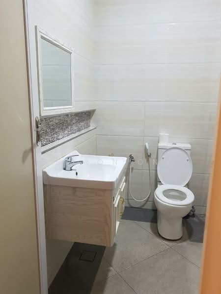 Cluster House for Sale in Taman Ekoflora (Johor Bahru) - Sharon Ong - Bathroom - PropertyGuru.com.my