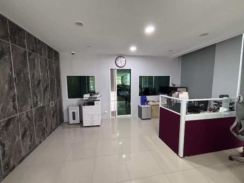 Semi-D Factory for Sale in Seri Kembangan (Selangor) - NoraFizah Gapar - Interior - PropertyGuru.com.my