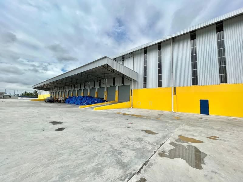 Factory for Sale in Akasia Business Park (Ulu Tiram) - Ken Kor - Exterior - PropertyGuru.com.my