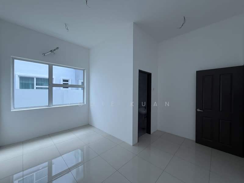 Cluster House for Sale in Ipoh (Perak) - Jodie Kuan - Guest Room - PropertyGuru.com.my