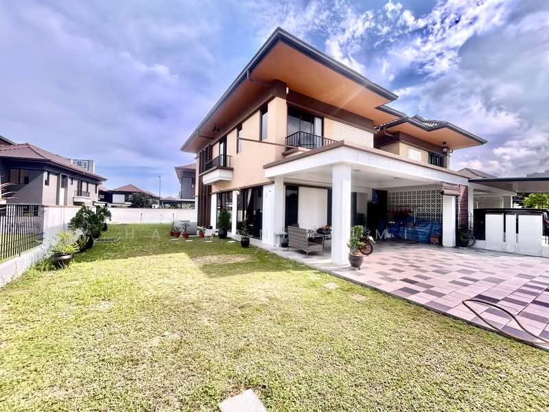 Rumah Berkembar untuk Dijual di Taman Tasik Semenyih (Semenyih) - Hazwan Hilmi - Exterior - PropertyGuru.com.my