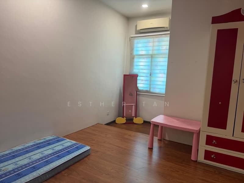 2-storey Terraced House for Rent in Kota Kemuning (Shah Alam) - Esther Tan - Bedroom - PropertyGuru.com.my