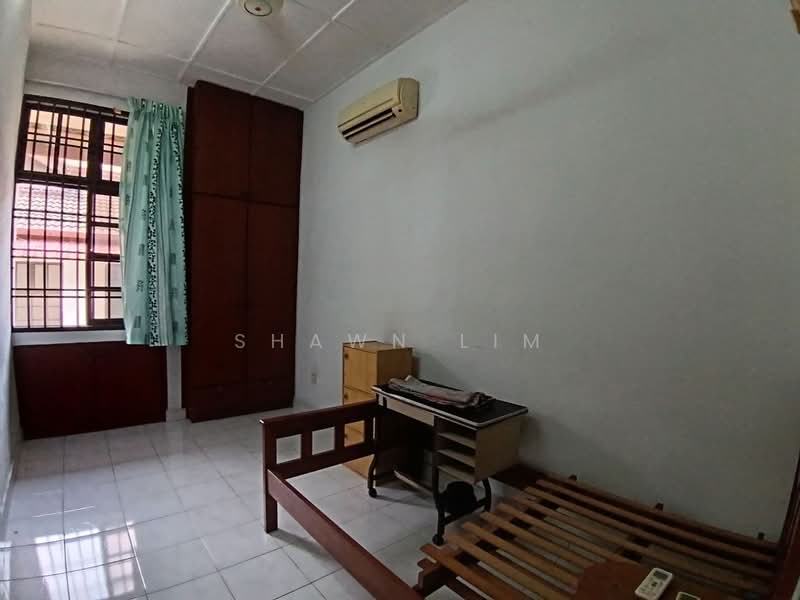 1-storey Terraced House for Sale in Taman Molek (Johor Bahru) - Shawn Lim - PropertyGuru.com.my