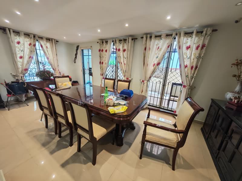 Semi-Detached House for Sale in Taman Overseas Union (Taman Oug) (Jalan Klang Lama (Old Klang Road)) - Bobo Lee - Dining Room - PropertyGuru.com.my