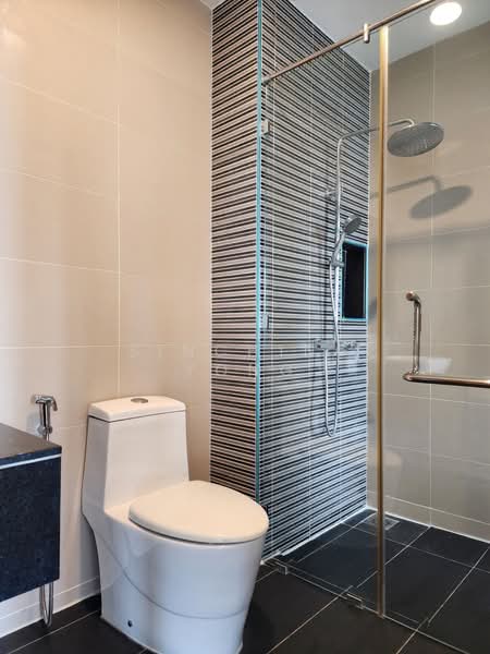 Condominium for Sale at Bay Laurel @ Country Garden Danga Bay - SinChing Yong - PropertyGuru.com.my